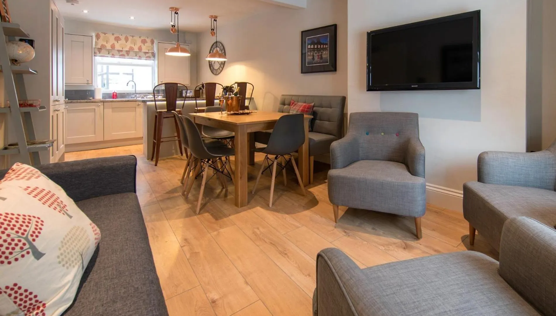 3 Bed In Harrogate Hh084 Villa
